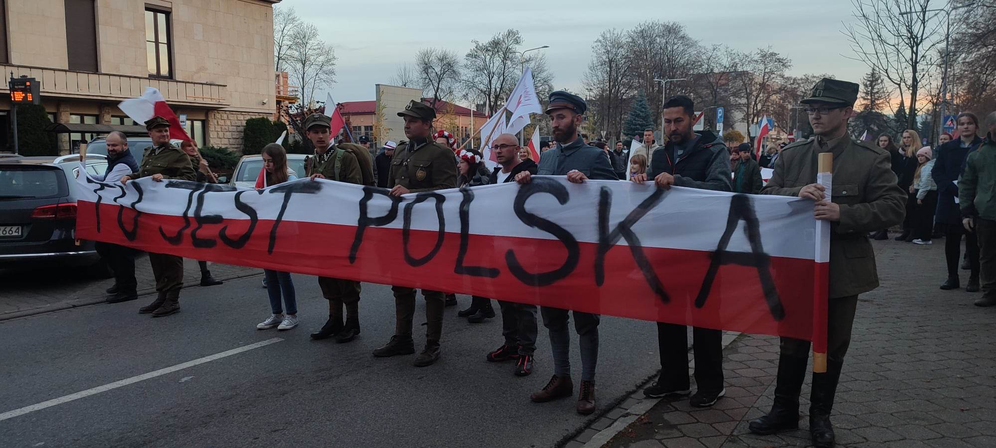 Święto Niepodległości, 11 listopada, Aktywiści Nowy Sącz