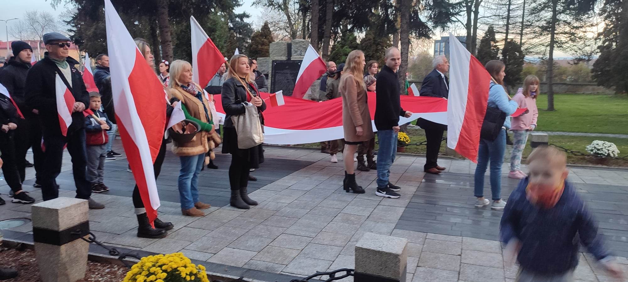 Święto Niepodległości, 11 listopada, Aktywiści Nowy Sącz
