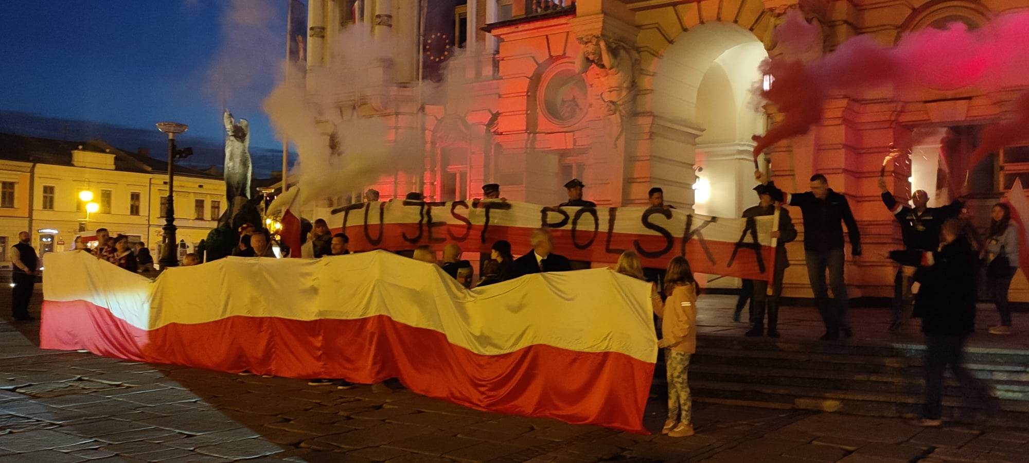 Aktywiści Nowy Sącz, 11 listopada, Święto Niepodległości