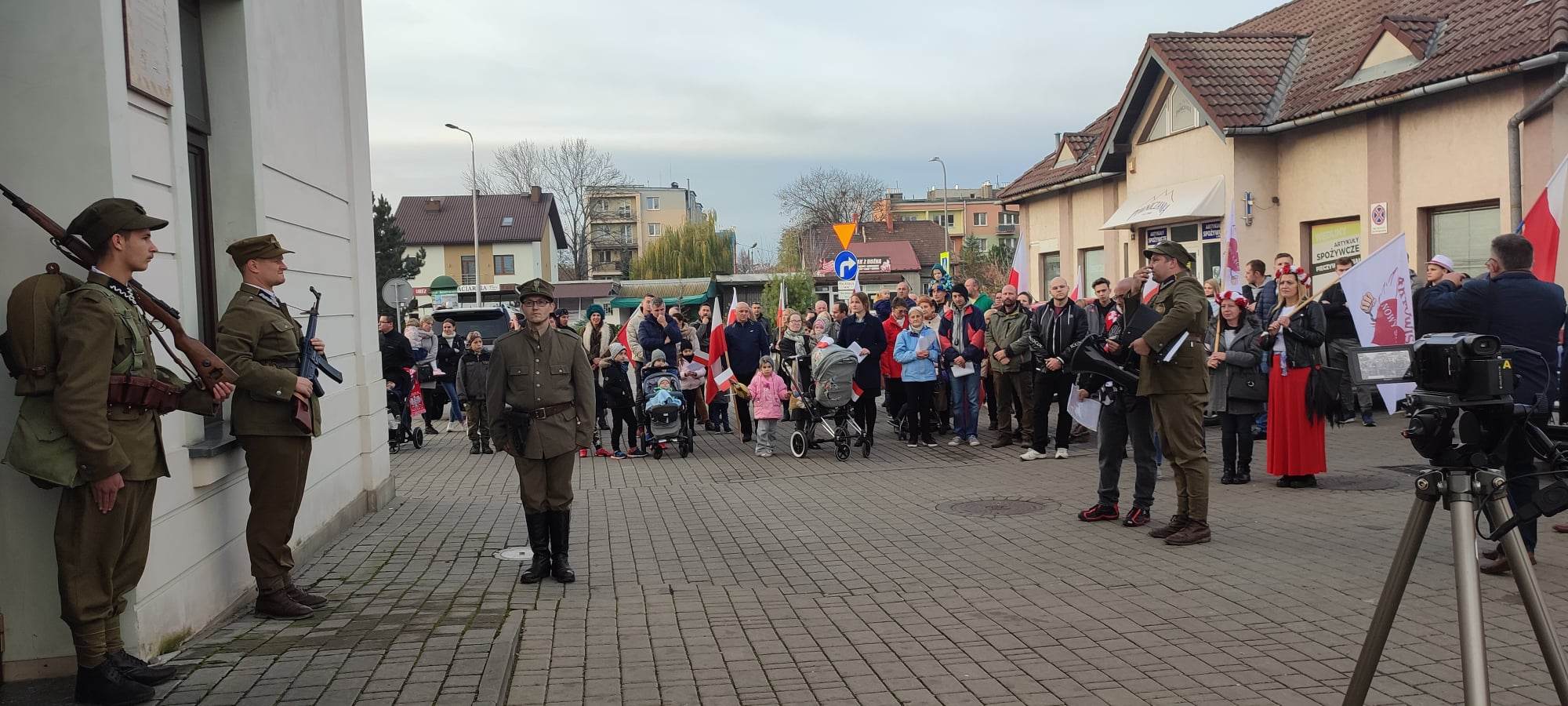 Święto Niepodległości, 11 listopada, Aktywiści Nowy Sącz