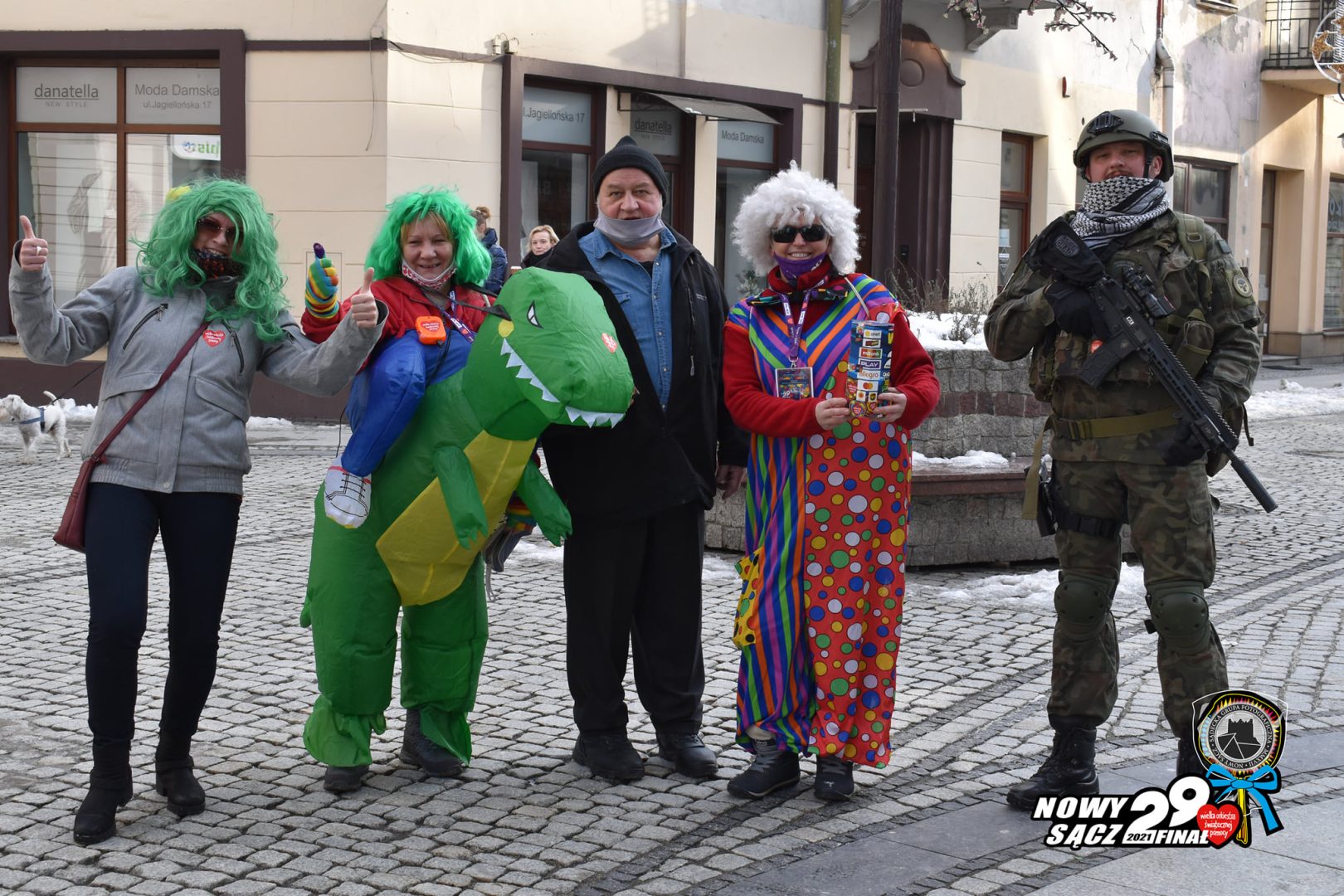 WOŚP, Nowy Sącz, wolontariusze