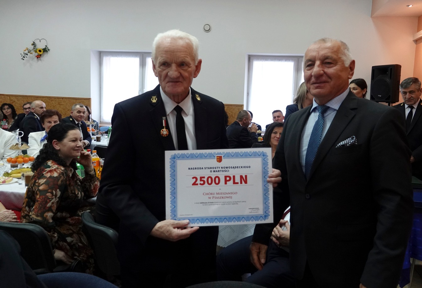 Orkiestra Dęta Towarzystwa Przyjaciół Muzyki w Ptaszkowej, Chór Mieszany w Ptaszkowej