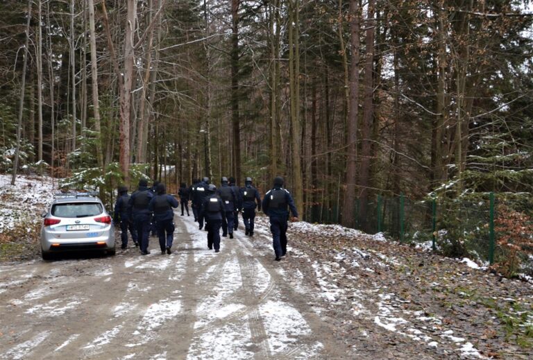 Na Sądecczyźnie zaroiło się od policjantów. Wiadomo już, co było powodem