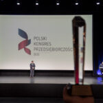 Wyższa Szkoła Biznesu - National Louis University z nagrodą Fundament 2022