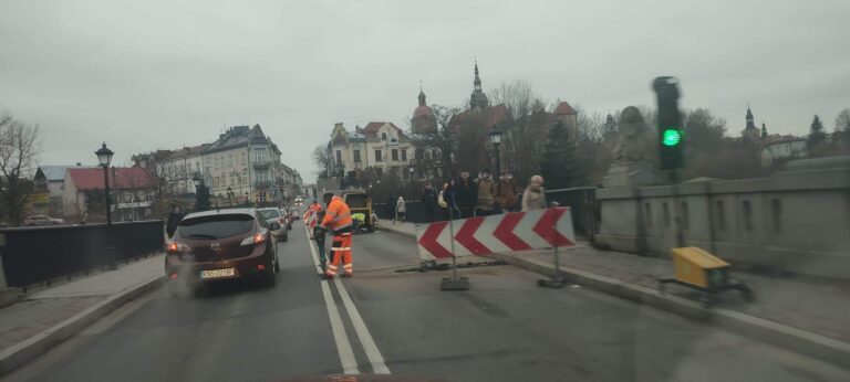 Nowy Sącz. Most Michalewskiego w remoncie. Jedźcie ostrożnie!