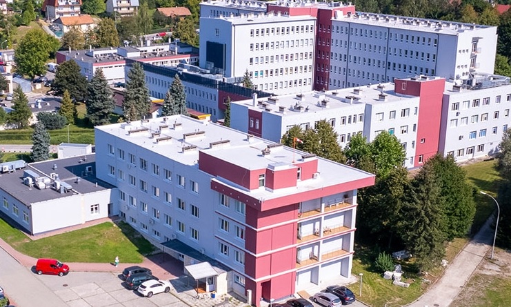 Limanowa. 61-letnia kobieta wyskoczyła ze szpitalnego okna. Zmarła na miejscu