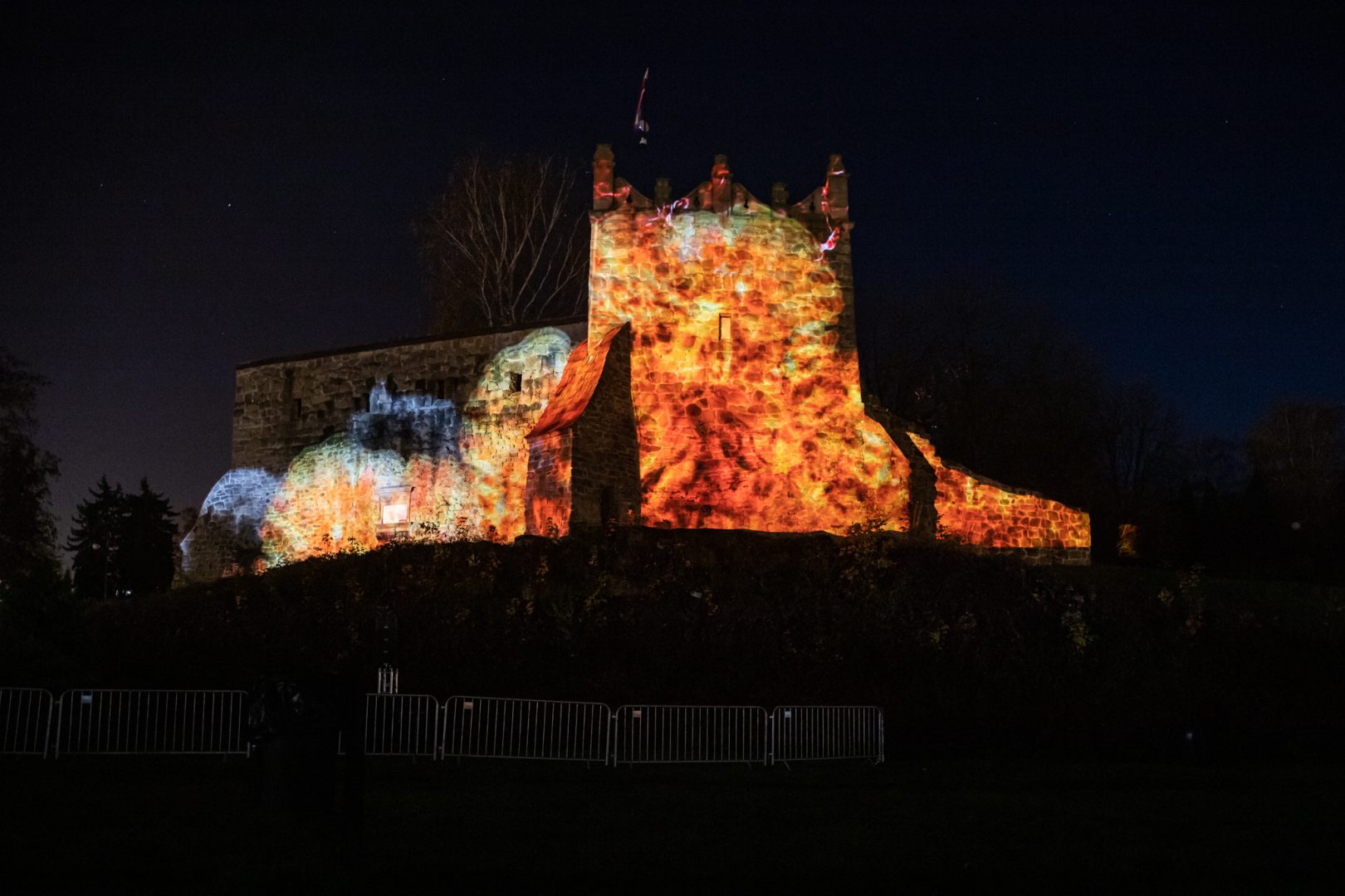 Zamek Królewski, Nowy Sącz, iluminacja, mapping 3D, 730-lecie lokacji Nowego Sącza