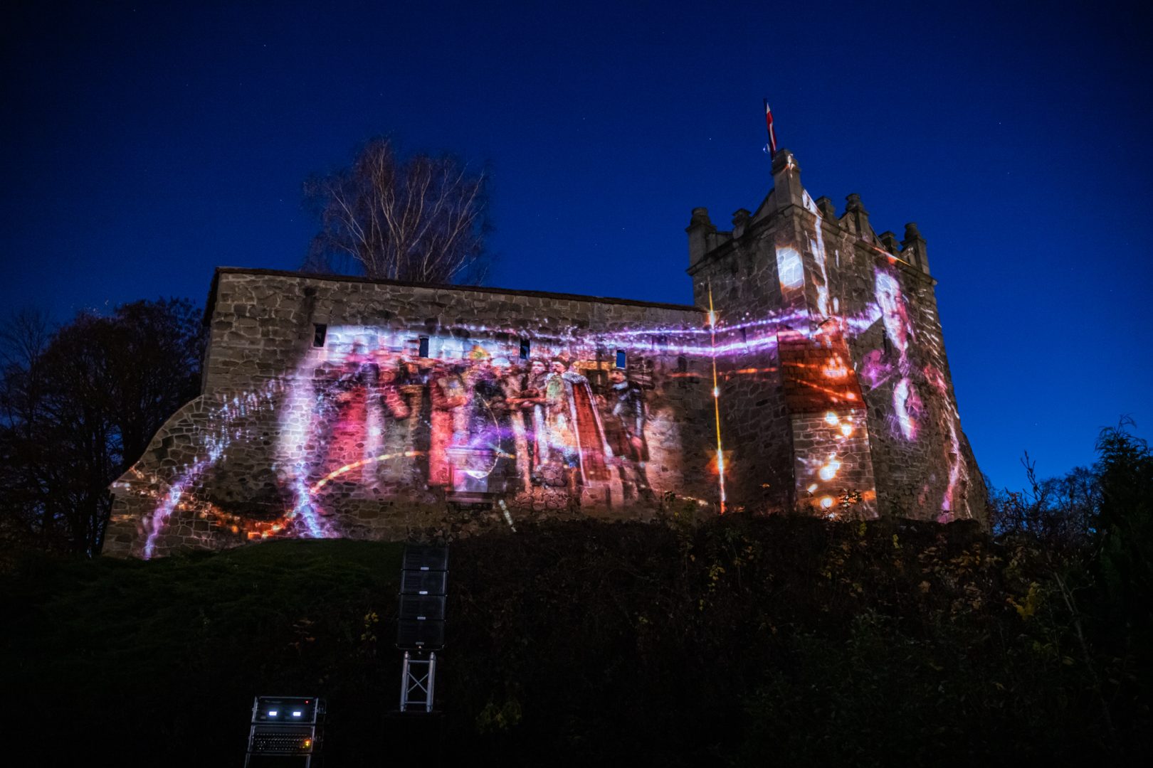 Zamek Królewski, Nowy Sącz, iluminacja, mapping 3D, 730-lecie lokacji Nowego Sącza