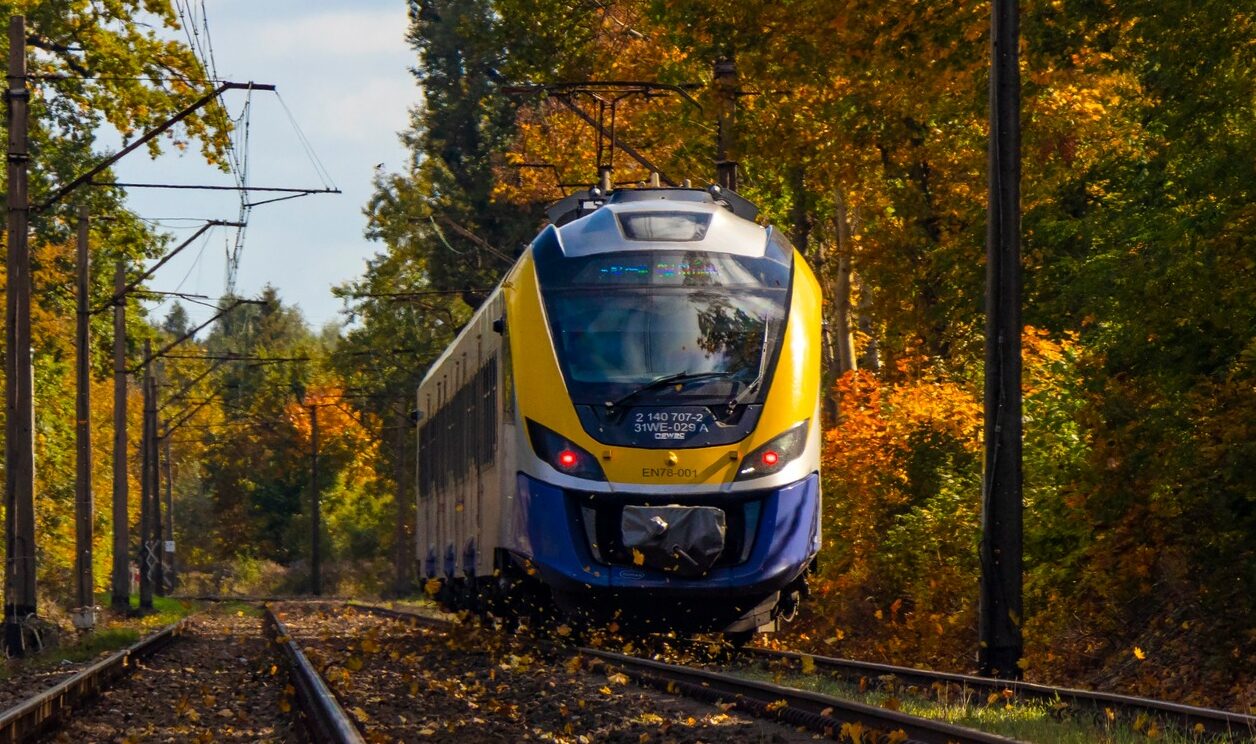 pociągi, Kraków-Nowy Sącz, Kraków-Jasło