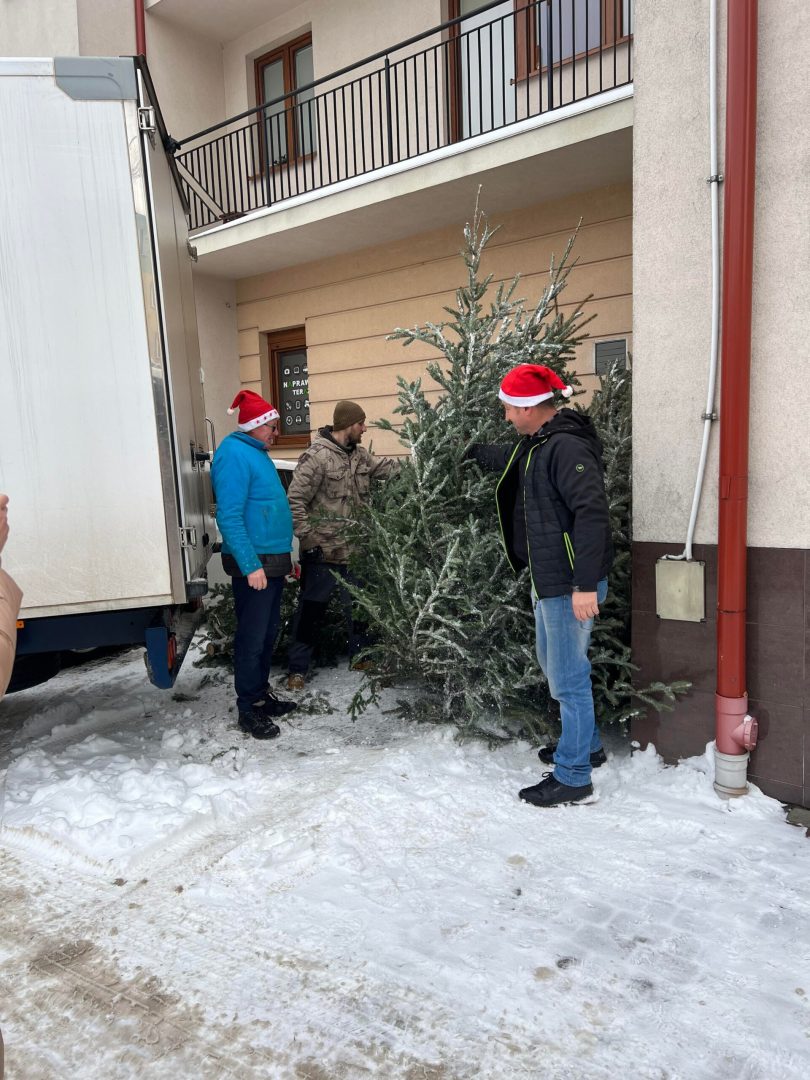 choinki, Dobry Tygodnik Sądecki, poseł Jan Duda