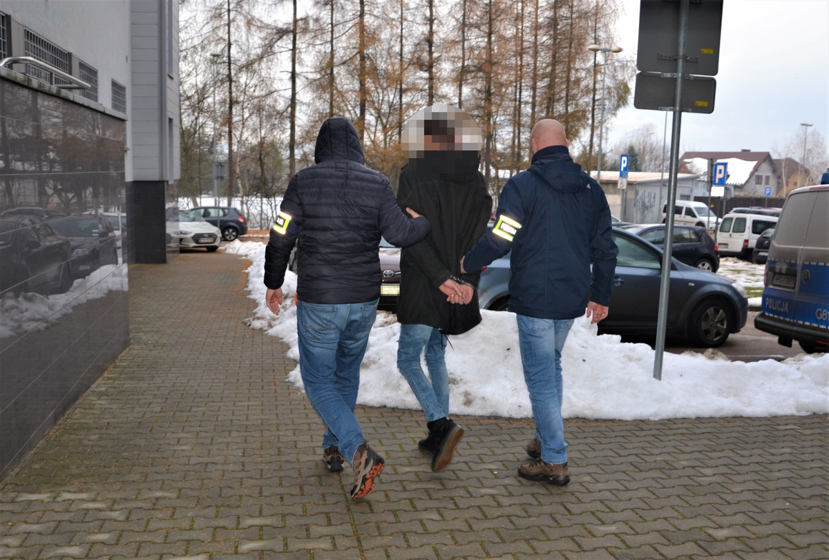 Metoda na policjanta, Nowy Sącz, 98-latka