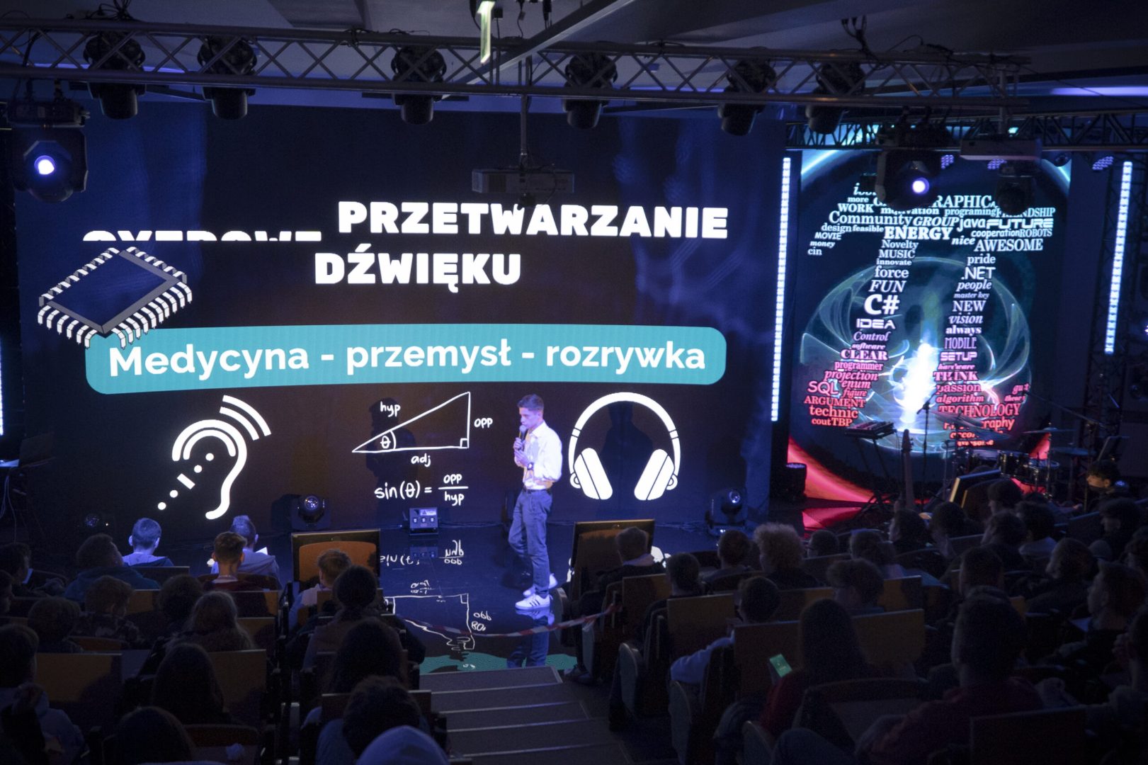 Potęga informatyki WSB - NLU