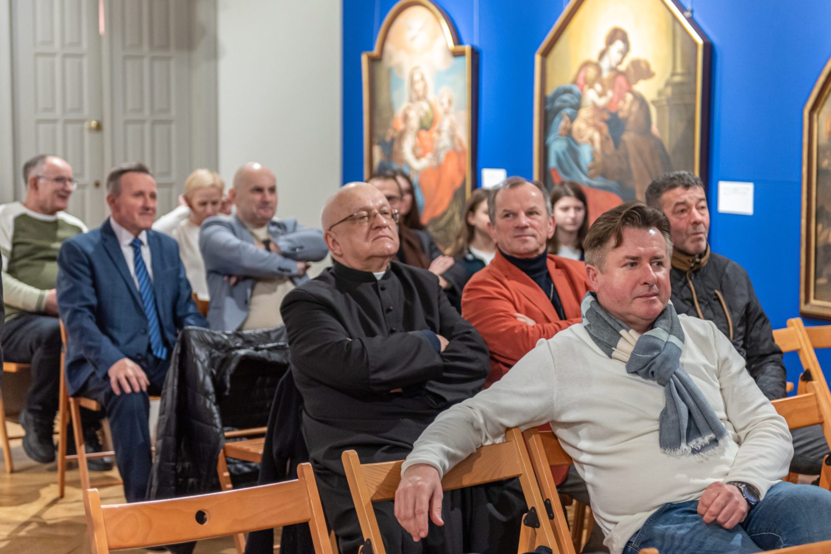 Kurierzy Sądeccy na okolicznościowej kartce pocztowej