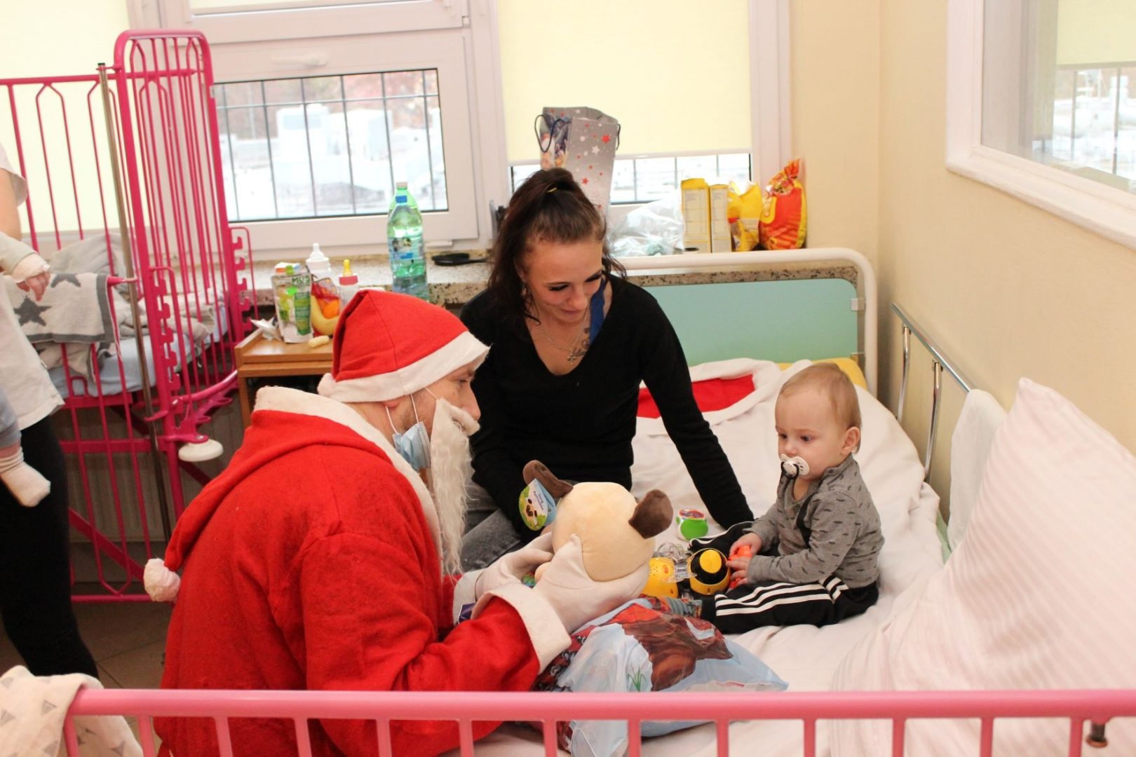 Mikołaj, szpital Limanowa, Oddział Chorób Dzieci
