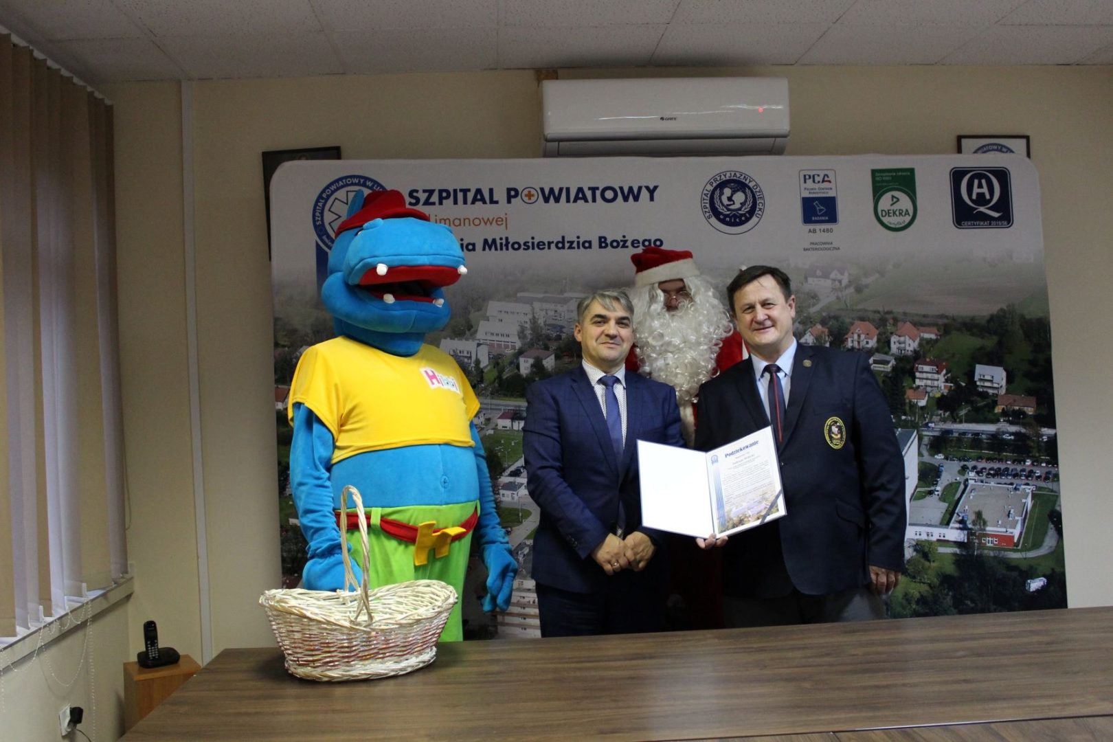 Mikołaj, szpital Limanowa, Oddział Chorób Dzieci