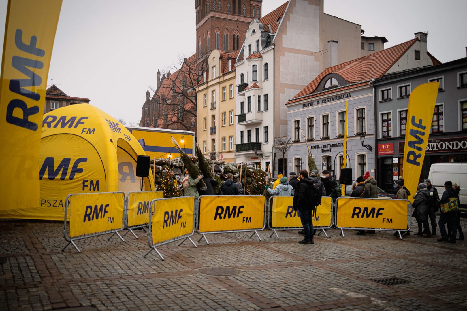radio RMF, choinki, Nowy Sącz