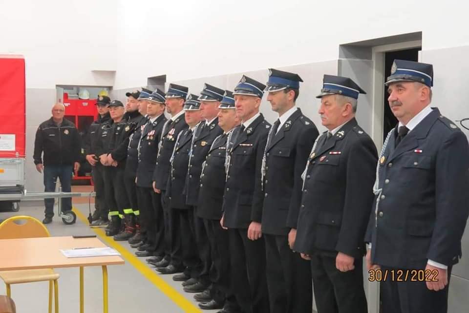 Uście Gorlickie, OSP, przekazanie sprzętu, umundurowanie