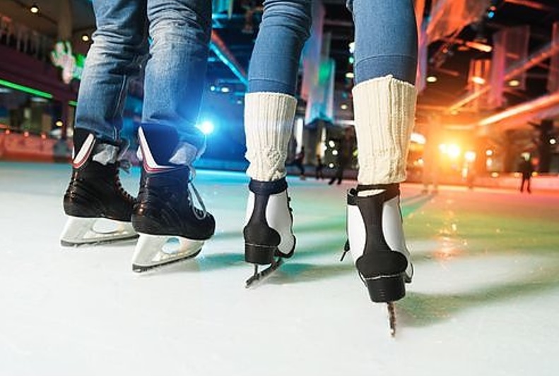 nowy sącz, otwarcie lodowiska, disco on ice