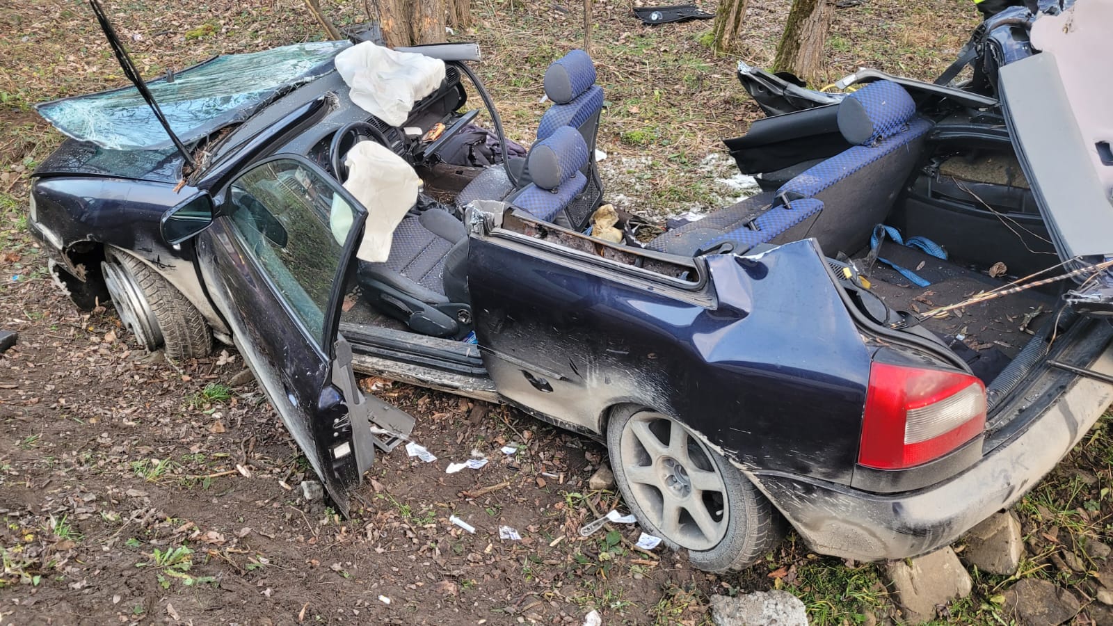 Łomnica-Zdrój, wypadek autobusu z osobówką