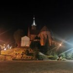 Grybów, uszkodzone pojazdy, wycinka drzew, Bazylika Mniejsza, parking