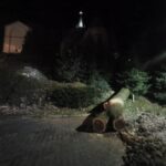 Grybów, uszkodzone pojazdy, wycinka drzew, Bazylika Mniejsza, parking