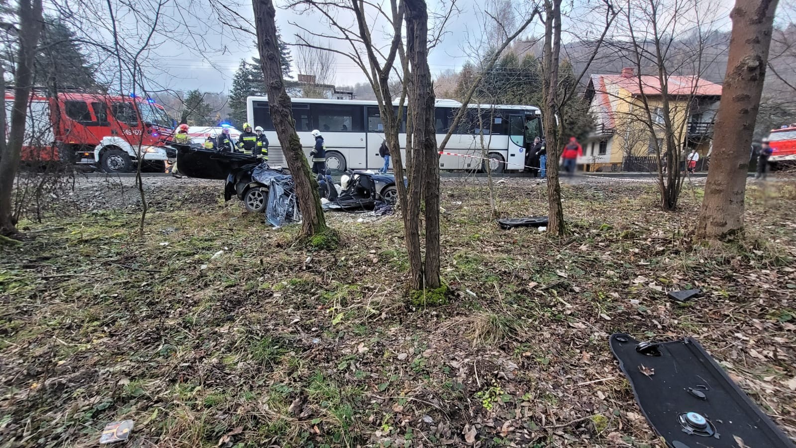 Łomnica-Zdrój, wypadek autobusu z osobówką