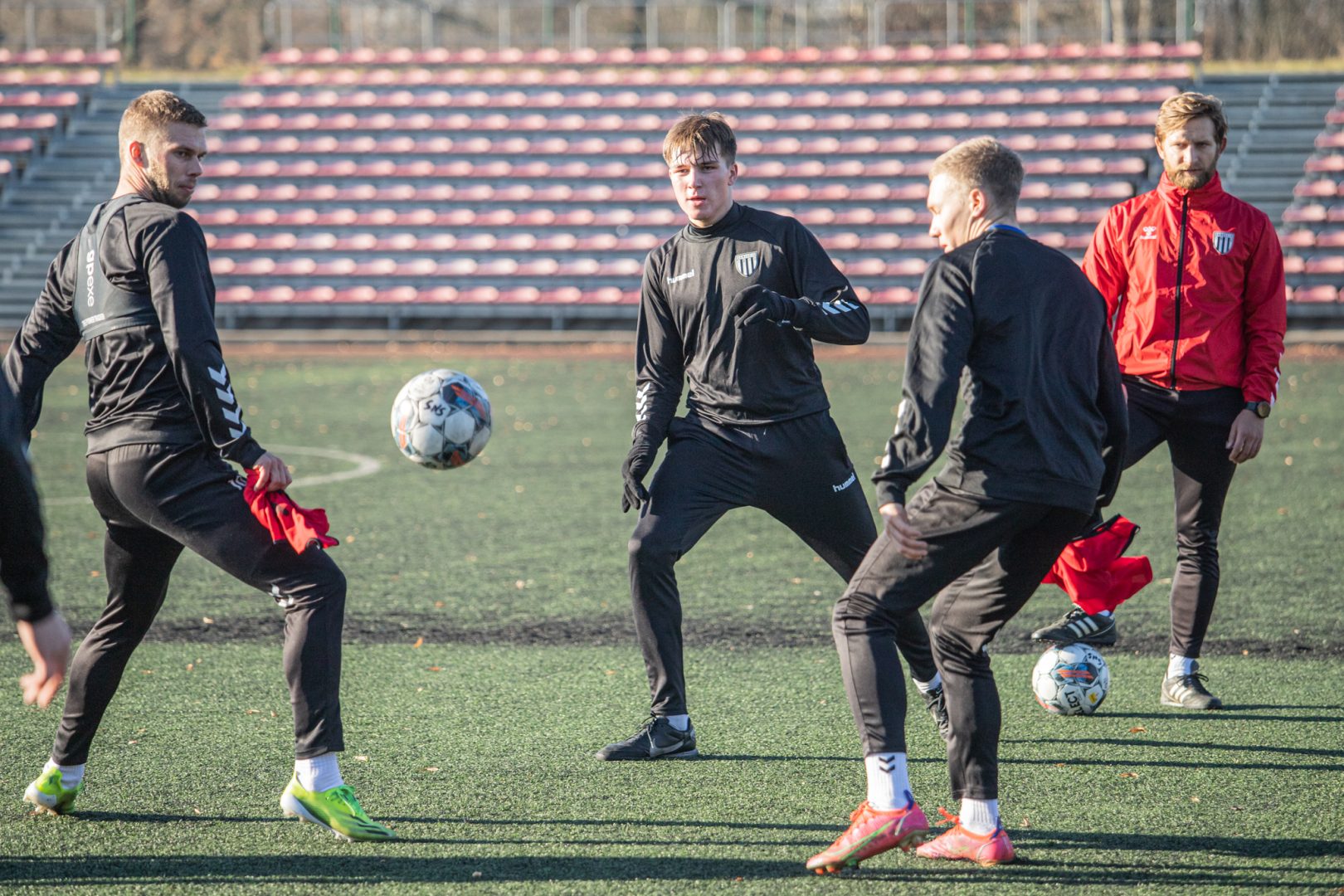 Sandecja Nowy Sącz, pierwszy trening, fotorelacja, transfery, Kirss, Levadia
