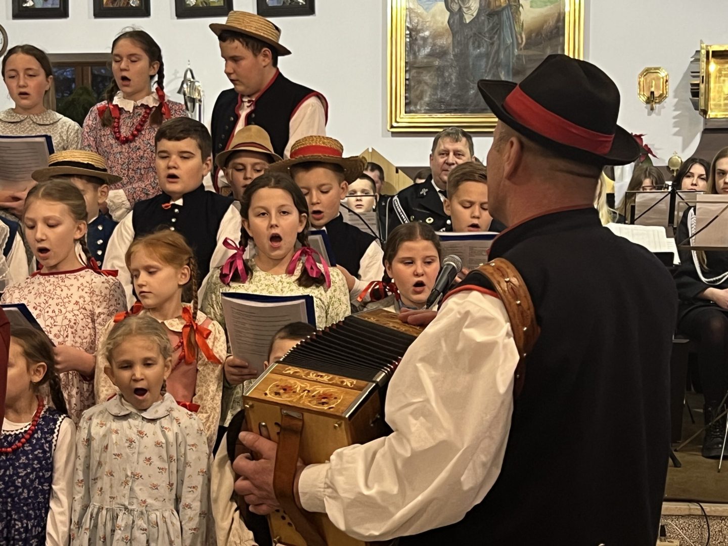 Koncert Noworoczny, Kąclowa, Ignaś Chojecki-Skraba, Pogórzańskie Dzieci, Orkiestra Dęta z Florynki. Ewa Matuła, Tadeusz Matuła, Andrzej Szafrański