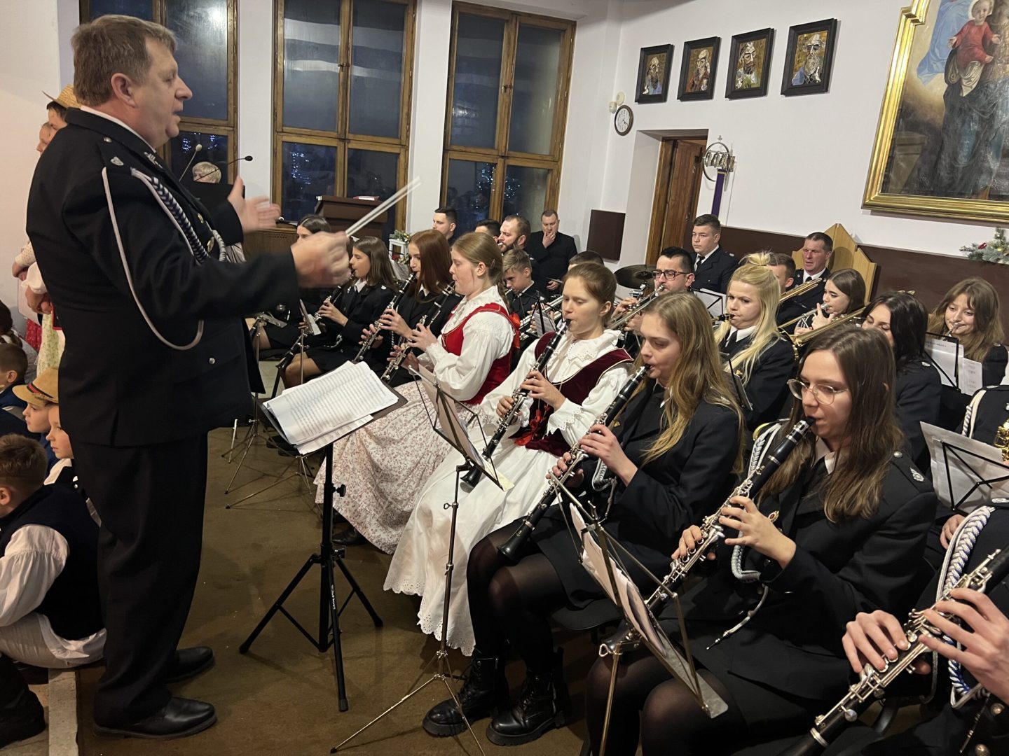 Koncert Noworoczny, Kąclowa, Ignaś Chojecki-Skraba, Pogórzańskie Dzieci, Orkiestra Dęta z Florynki. Ewa Matuła, Tadeusz Matuła, Andrzej Szafrański