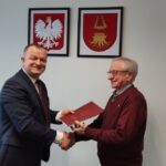 Korzenna, podpisanie umów