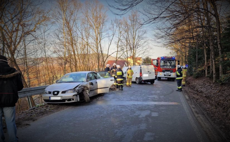 Witowice Dolne, wypadek, OSP Rożnów, OSP Łososina, styczeń