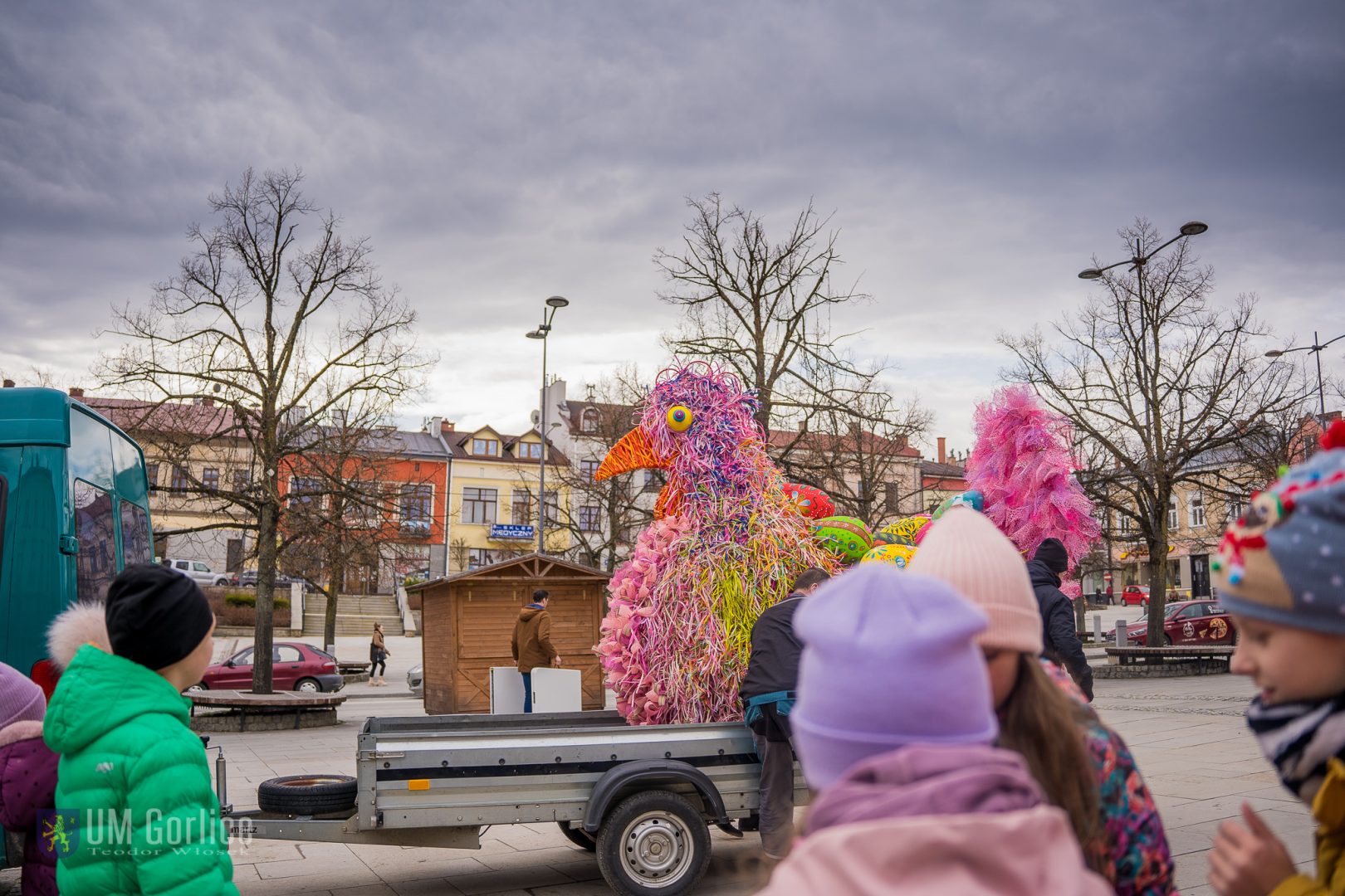 kura Bronia, Gorlice