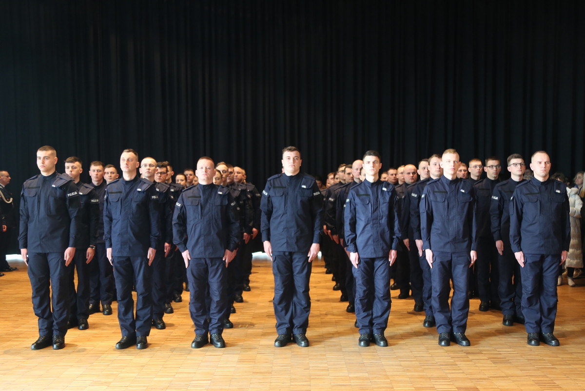 ślubowanie policjantów (8.03.2023)