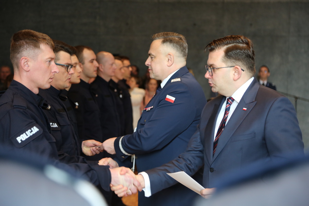 ślubowanie policjantów (8.03.2023)