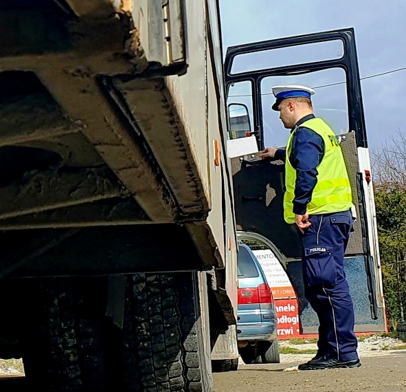 kontrole przewoźników, autobusów, powiat limanowski