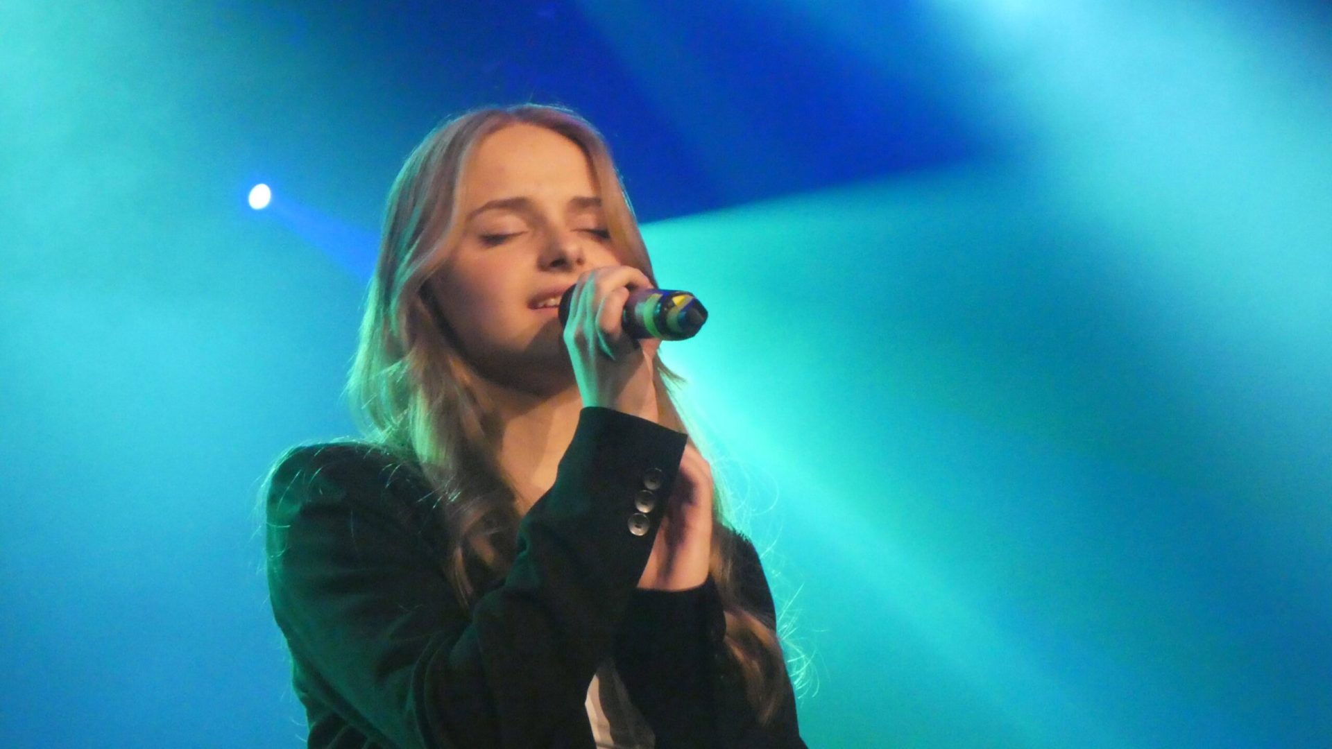 XXXV Festiwal Młodych Talentów „Guzik z Pętelką”