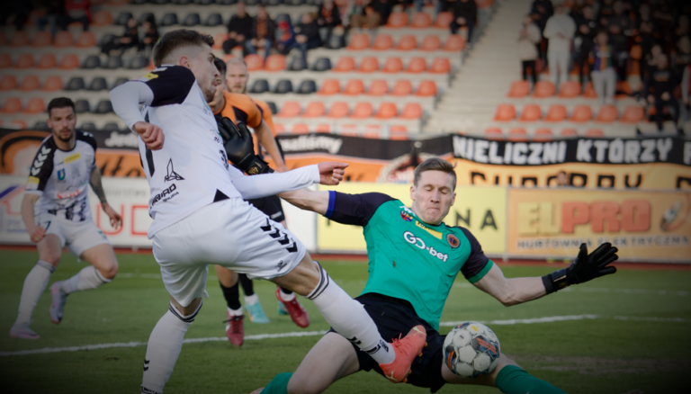 Zmarnowana piłka meczowa. Remis w meczu Chrobry Głogów – Sandecja