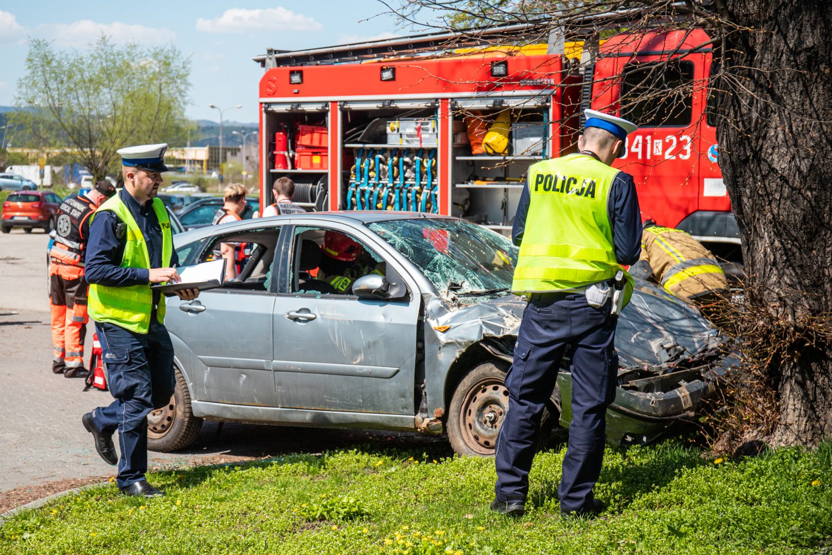 Bezpieczne, klasyczne wakacje z Policją, Kordian, Tomasz Kowal, Wiktoria Wróbel