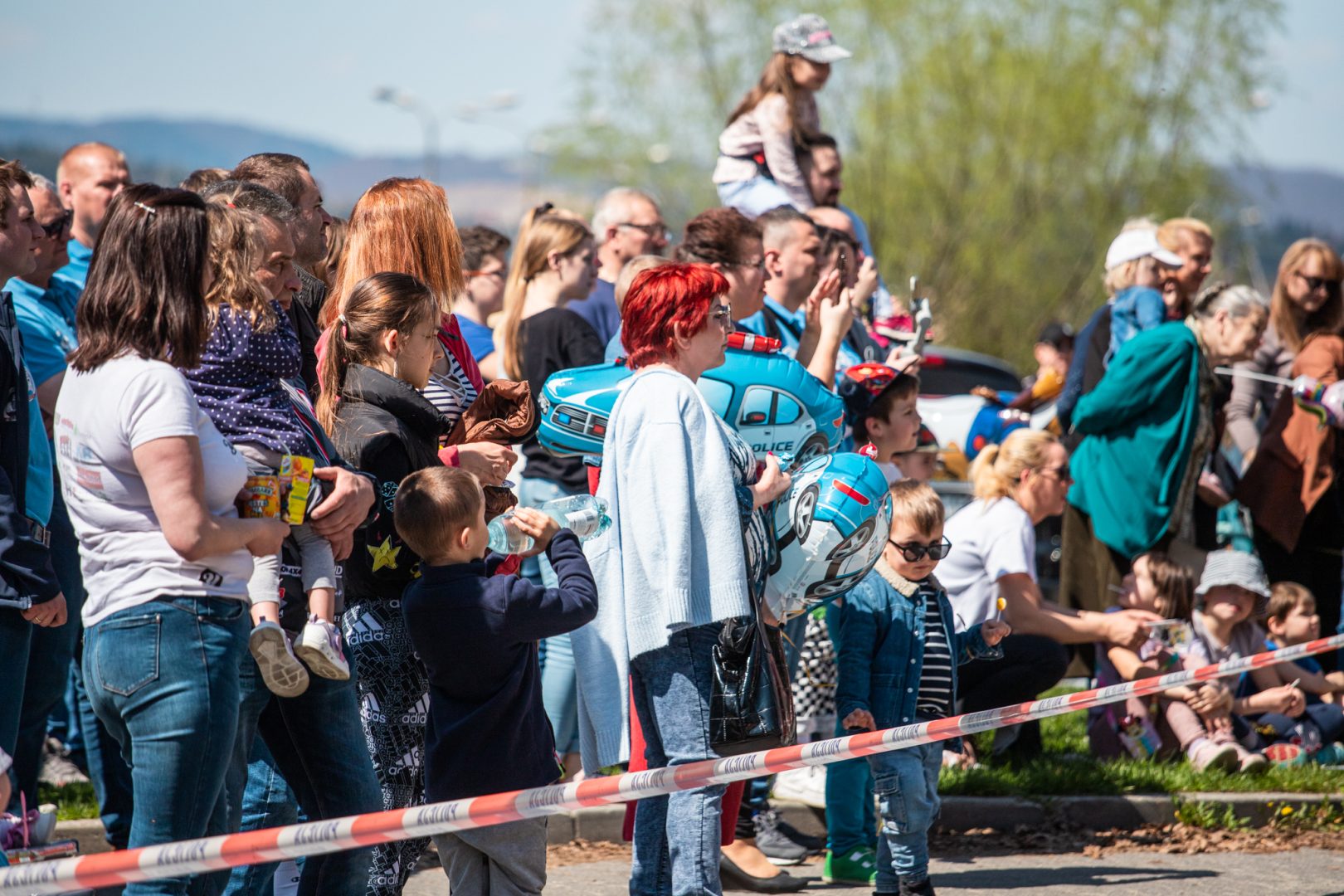 Bezpieczne, klasyczne wakacje z Policją, Kordian, Tomasz Kowal, Wiktoria Wróbel