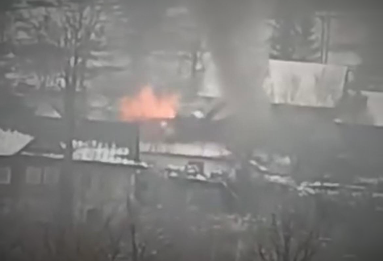 pożar, Konina, gmina niedźwiedź, jedna osoba nie żyje