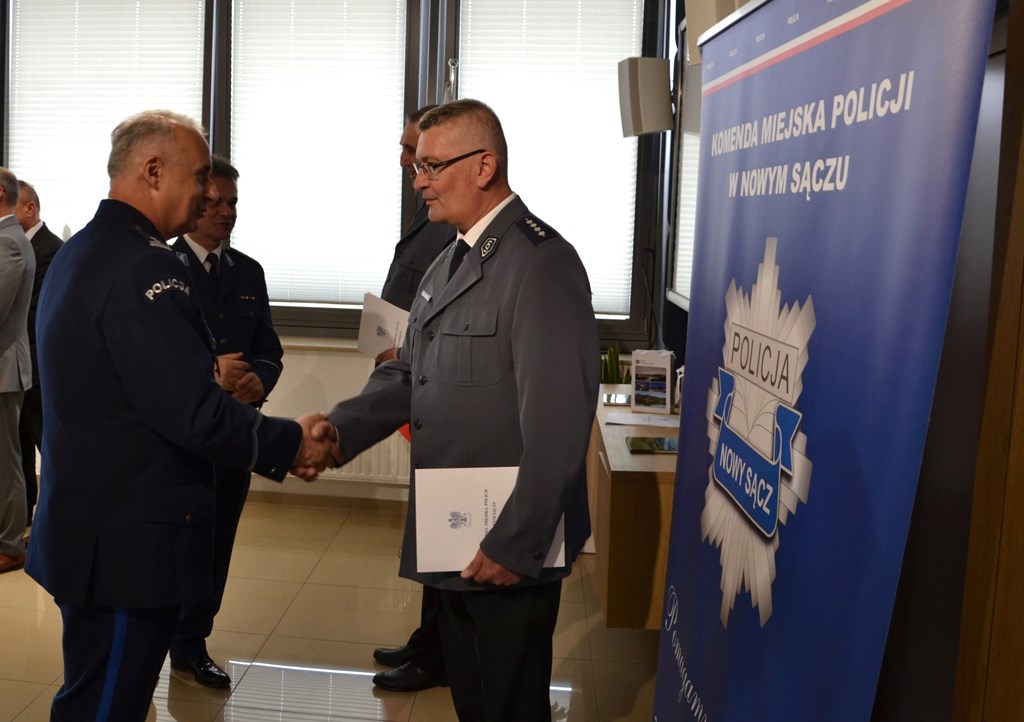 zmiany kadrowe w łososińskiej policji