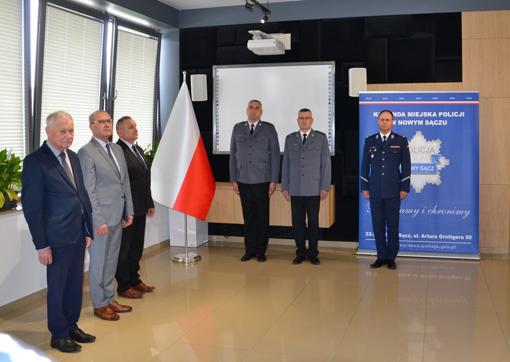 zmiany kadrowe w łososińskiej policji