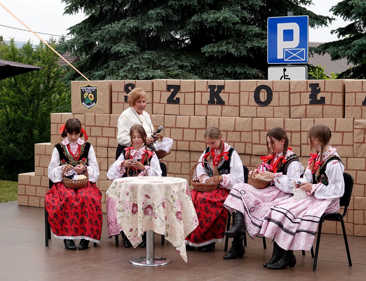 100-lecie szkoły w Rdziostowie