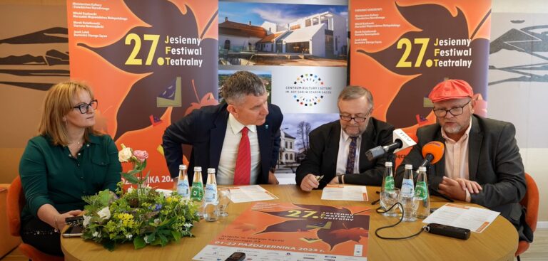 Rozpoczęła się sprzedaż biletów na Jesienny Festiwal Teatralny w Starym Sączu!