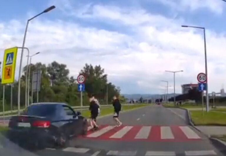 Nowy Sącz. Potrącenie na przejściu dla pieszych – aktualizacja. Sprawca wypadku to Słowak. Jeden z chłopców pozostał w szpitalu