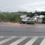 Korzenna, samochód na moście