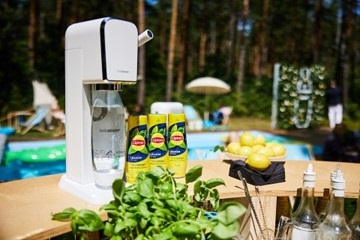 SodaStream proponuje nowy sposób na orzeźwienie – Lipton Ice Tea z bąbelkami