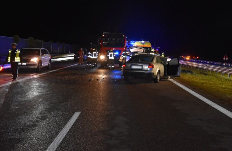 86-latek jechał pod prąd autostradą. W wypadku zginął 42-letni Łukasz z Bobowej