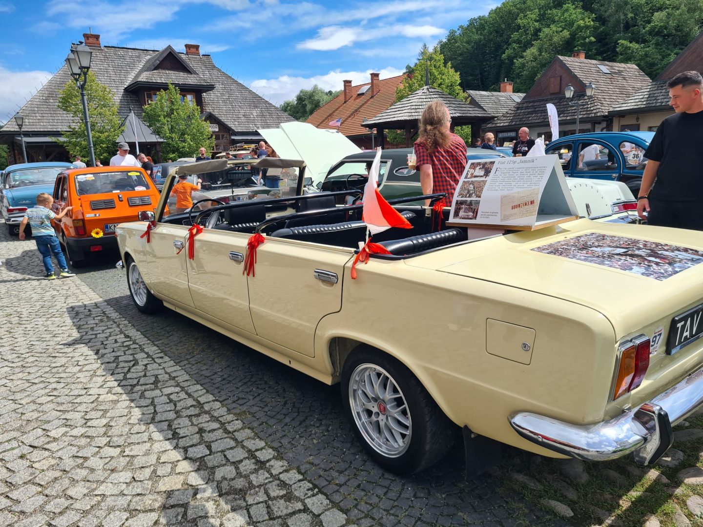 Miasteczko Galicyjskie, Zlot Pojazdów Zabytkowych 2023, Papamobile Jan Paweł II