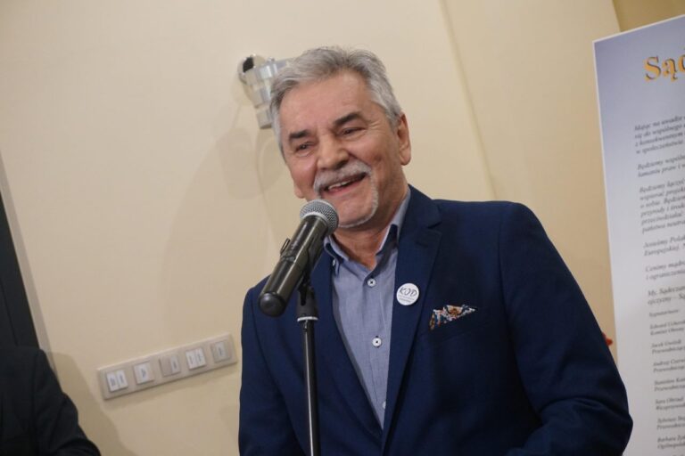 Oficjalnie Edward Ucherski ,,jedynką” Lewicy. ,,Zgodziłem się na propozycję partii”